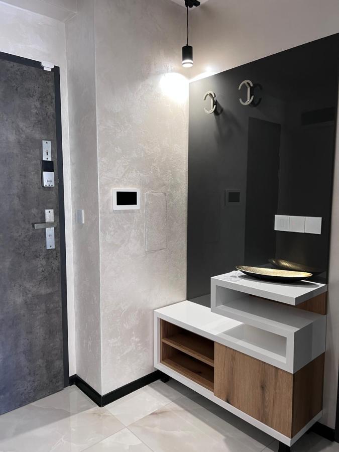 A-Brilliant, New! Spacious & Modern Apartment In Varna Whit Garage Dış mekan fotoğraf